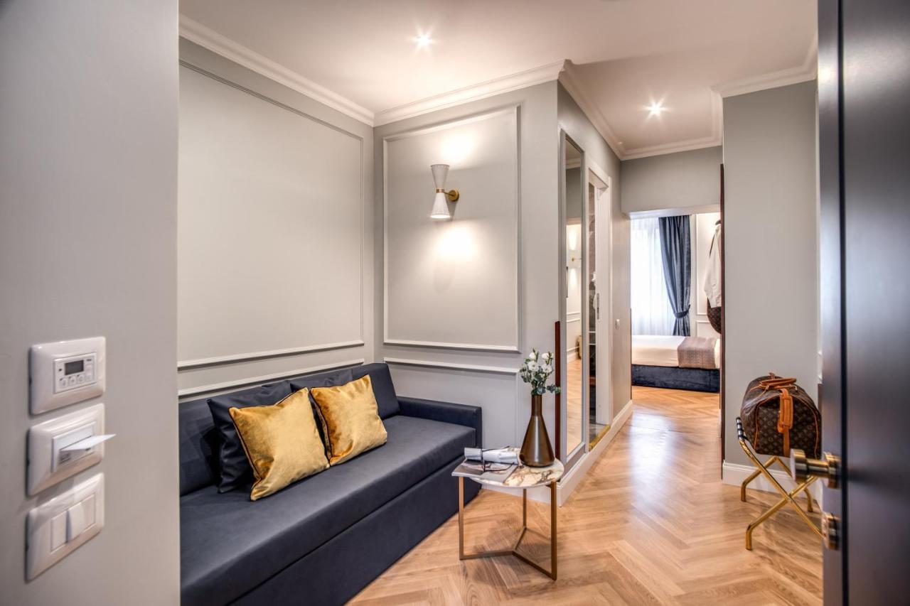 Tree Charme Augusto Luxury Suites โรม ภายนอก รูปภาพ