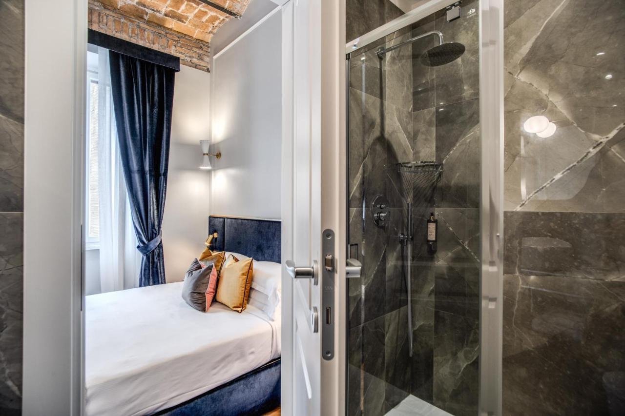 Tree Charme Augusto Luxury Suites โรม ภายนอก รูปภาพ