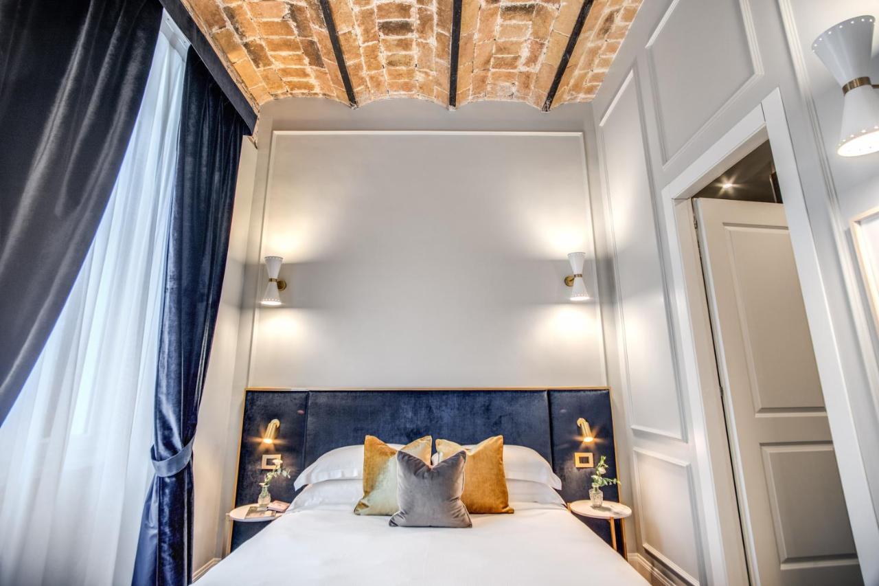 Tree Charme Augusto Luxury Suites โรม ภายนอก รูปภาพ